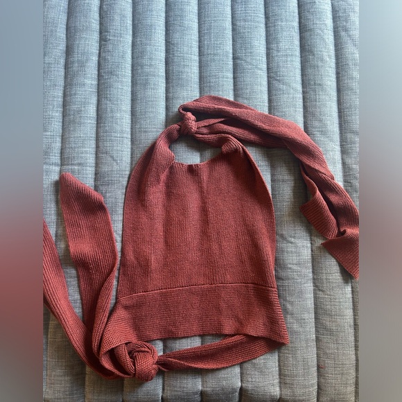 Free People Orchid Convertible Open-Back Sweater. Size S. Great condition. - Picture 4 of 6